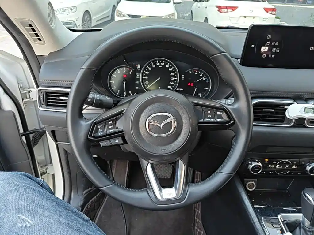 Фото 11 - Mazda CX-5