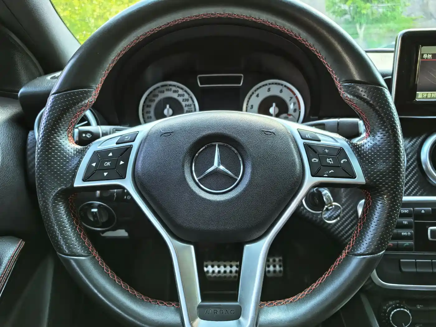 Mercedes-Benz A-Class (Import) 2015 A 200 Sport фото 14