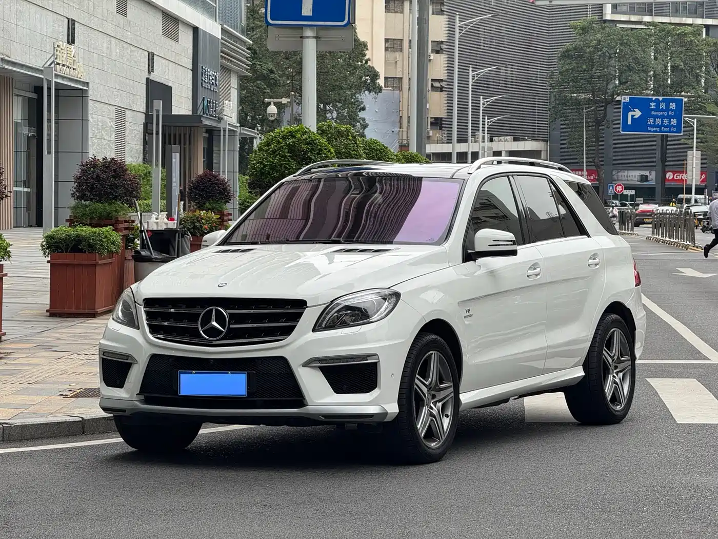 Mercedes-Benz M-Class AMG 2014 AMG ML 63