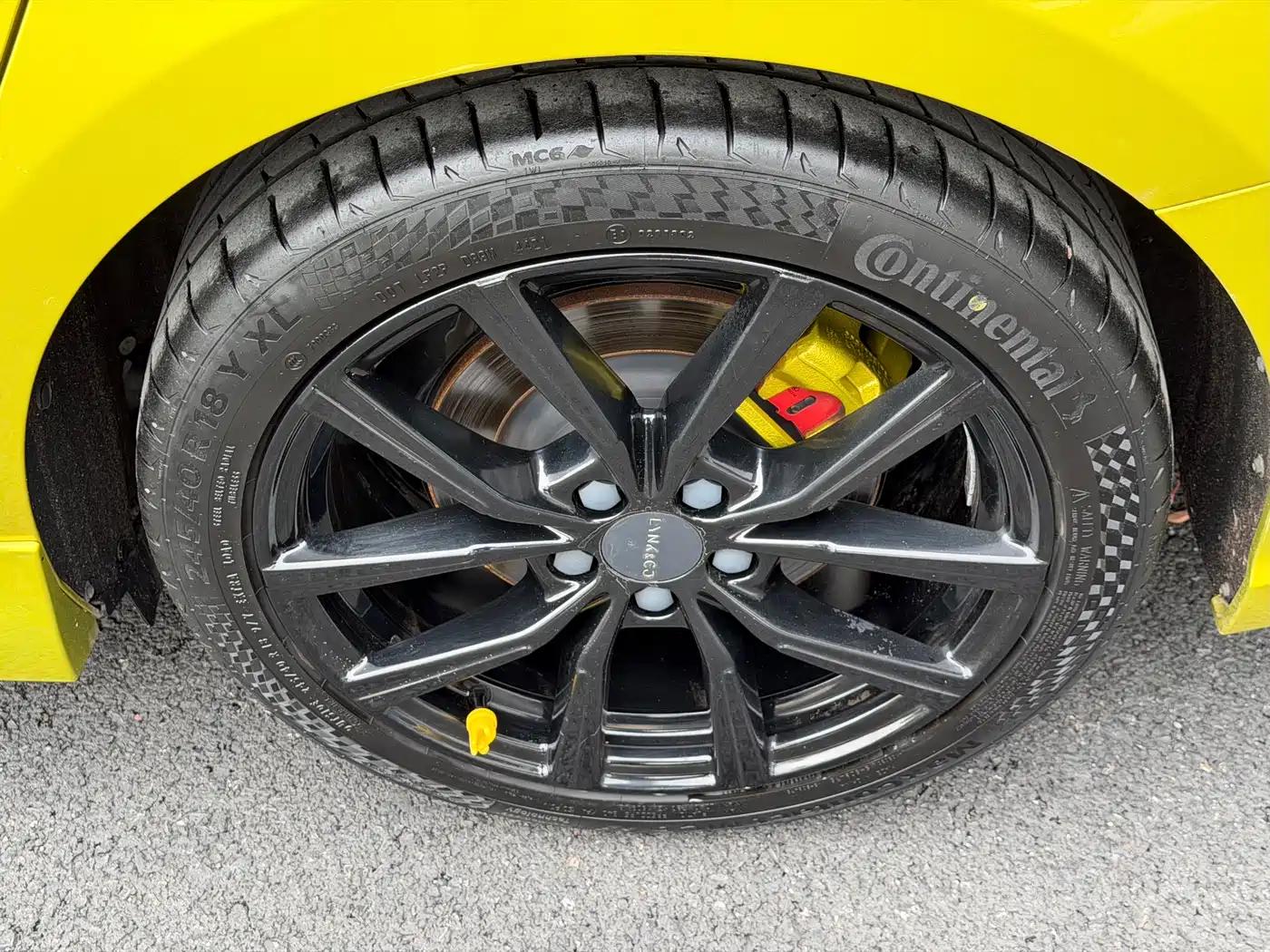 Lynk & Co 03 2022 03+ 2.0TD Auto Wind Rider Edition фото 5