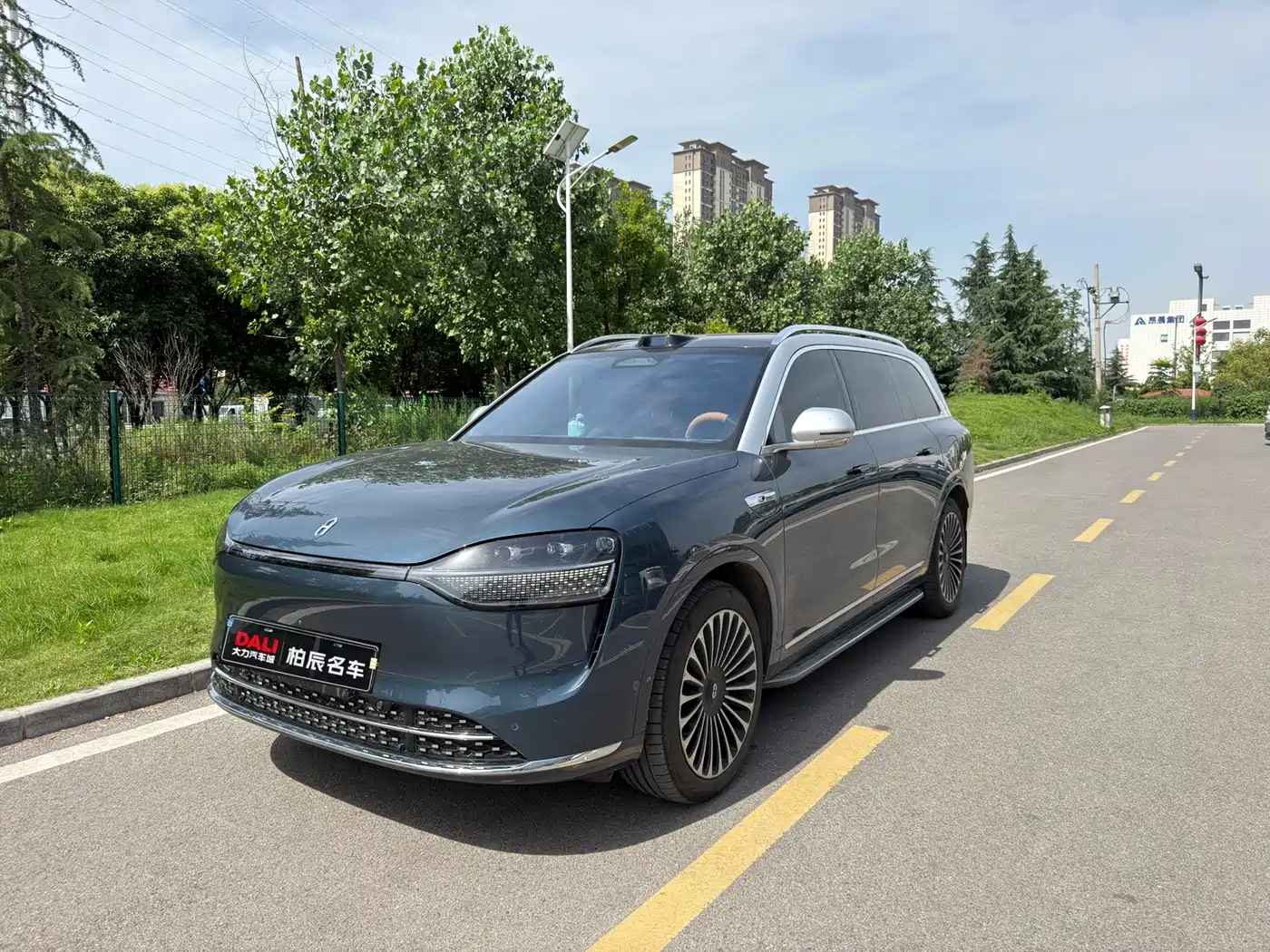 AITO Wenjie AITO M9 2024 Extended Range Ultra 42kWh 6-Seater