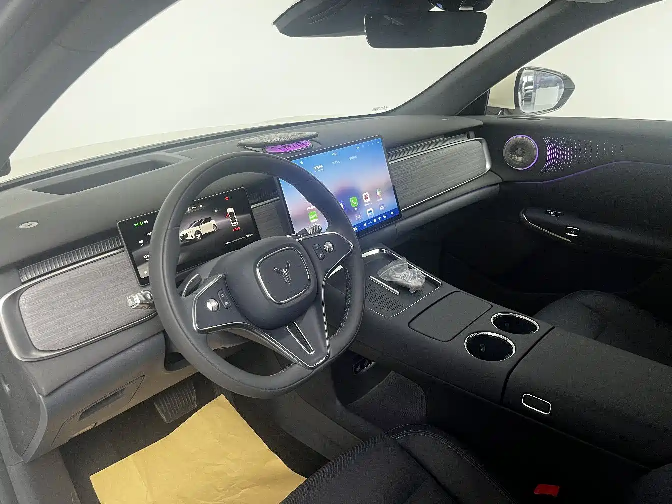 Voyah Auto Voyah Zhiyin 2025 Base фото 14