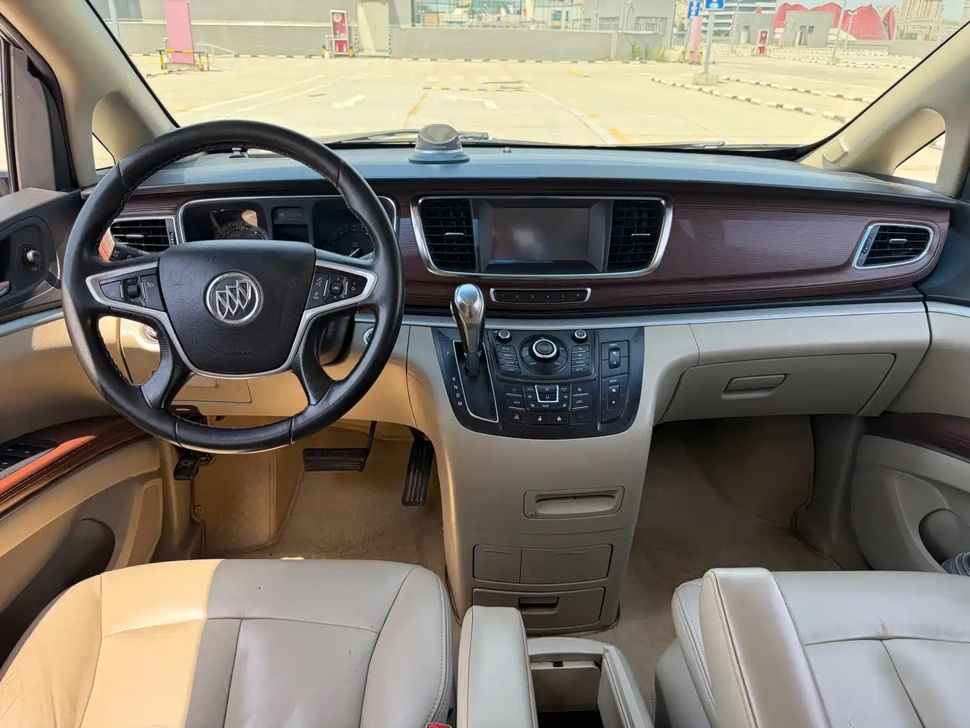 Buick GL8 2014 3.0L GT Luxury Business Elegance фото 9
