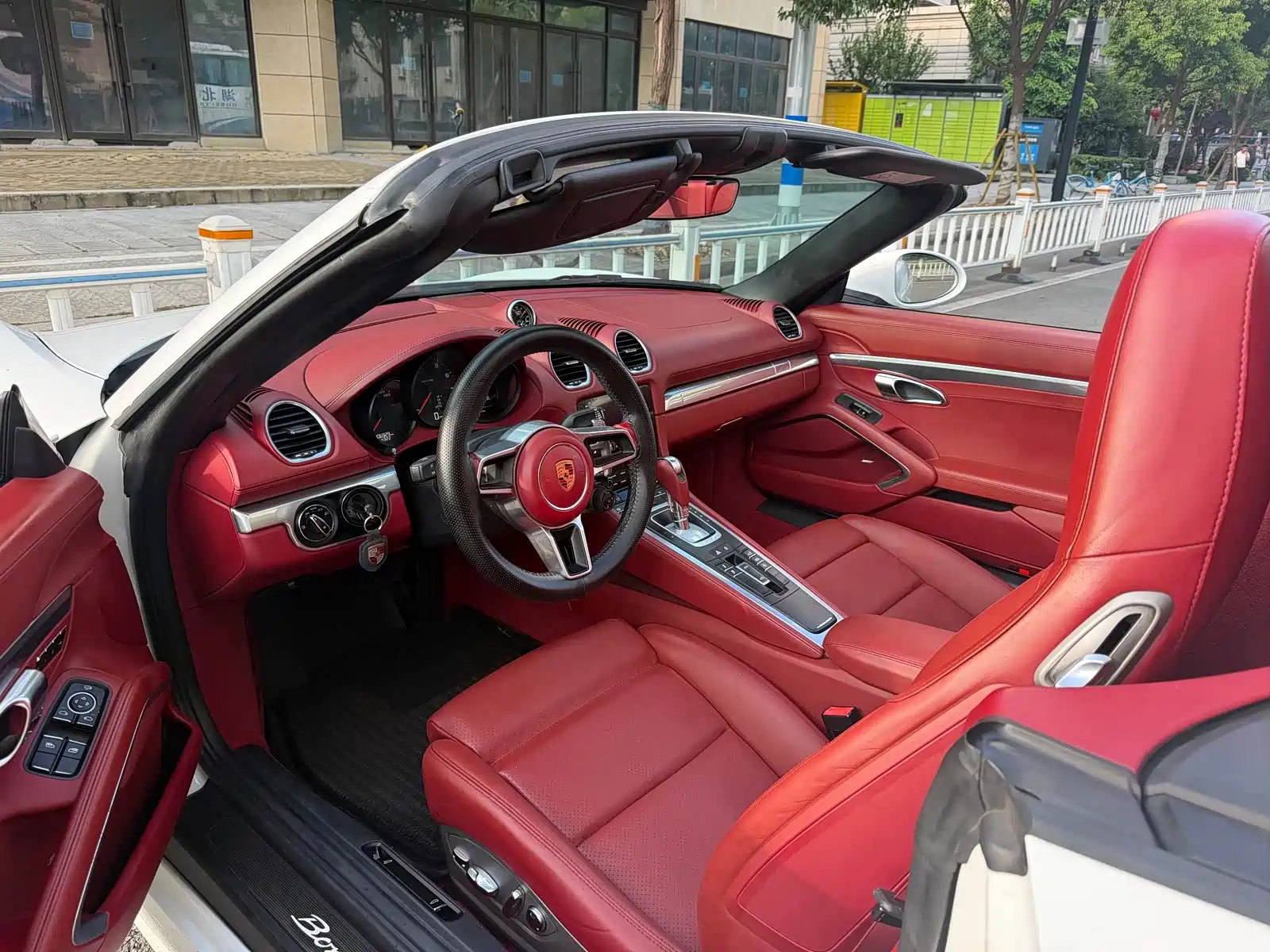 Фото 4 - Porsche 718