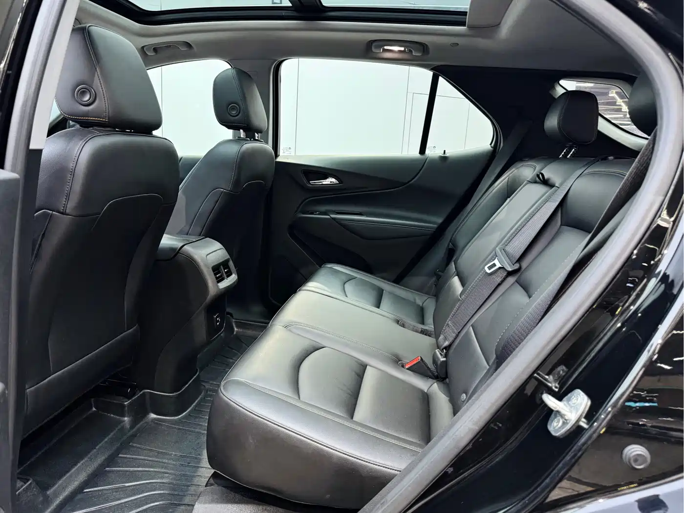 Chevrolet Equinox 2021 535T Yujie Edition фото 10