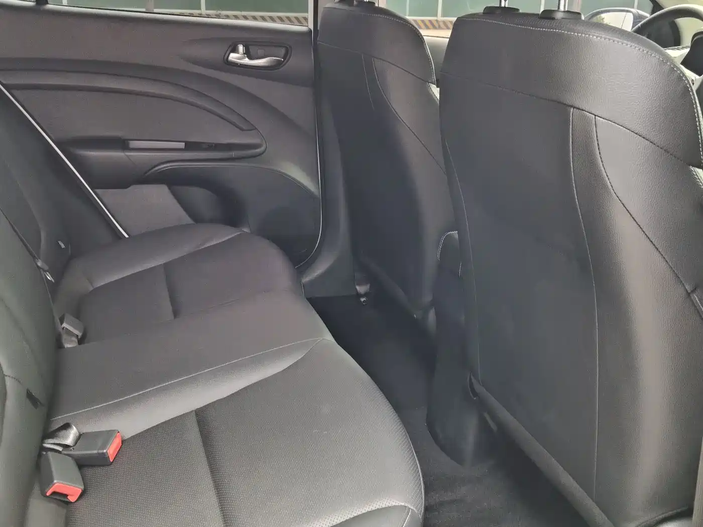 Kia KX1 2025 2026 1.4L Sunroof Edition