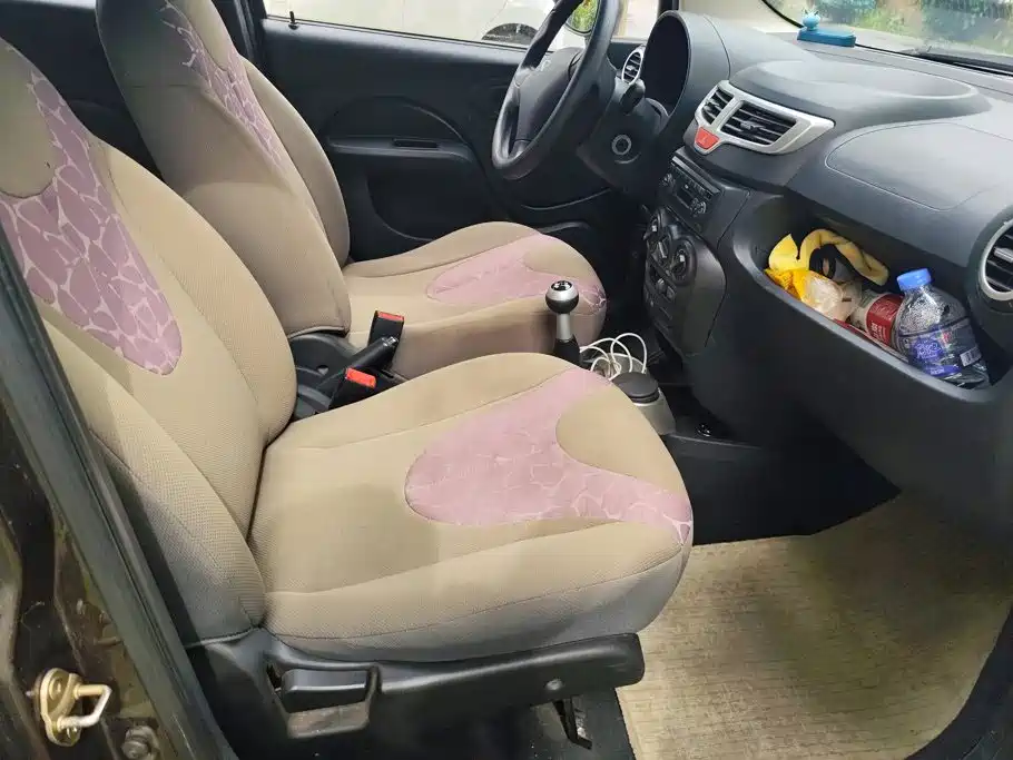 Chery QQ 2013 2013 1.0L Manual Joy Edition