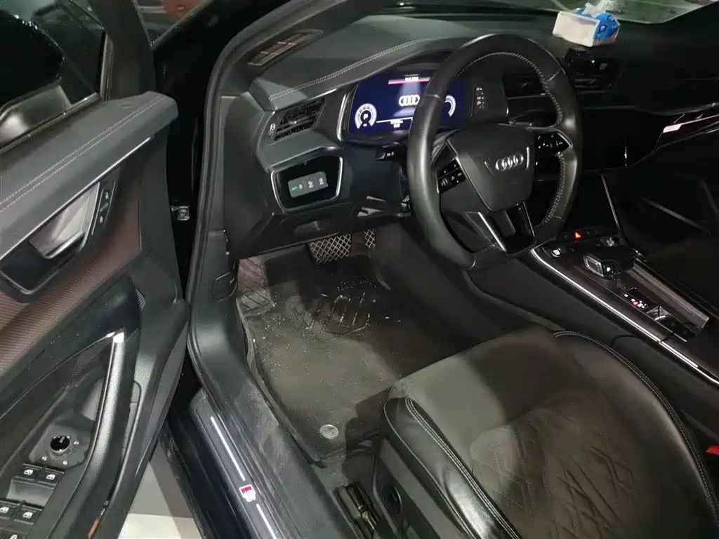 Audi A6L 2019 55 TFSI quattro Exclusive Dynamic фото 14