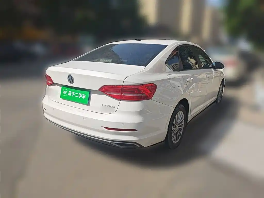 Volkswagen Lavida 2018 280TSI DSG Comfort Edition China V фото 5