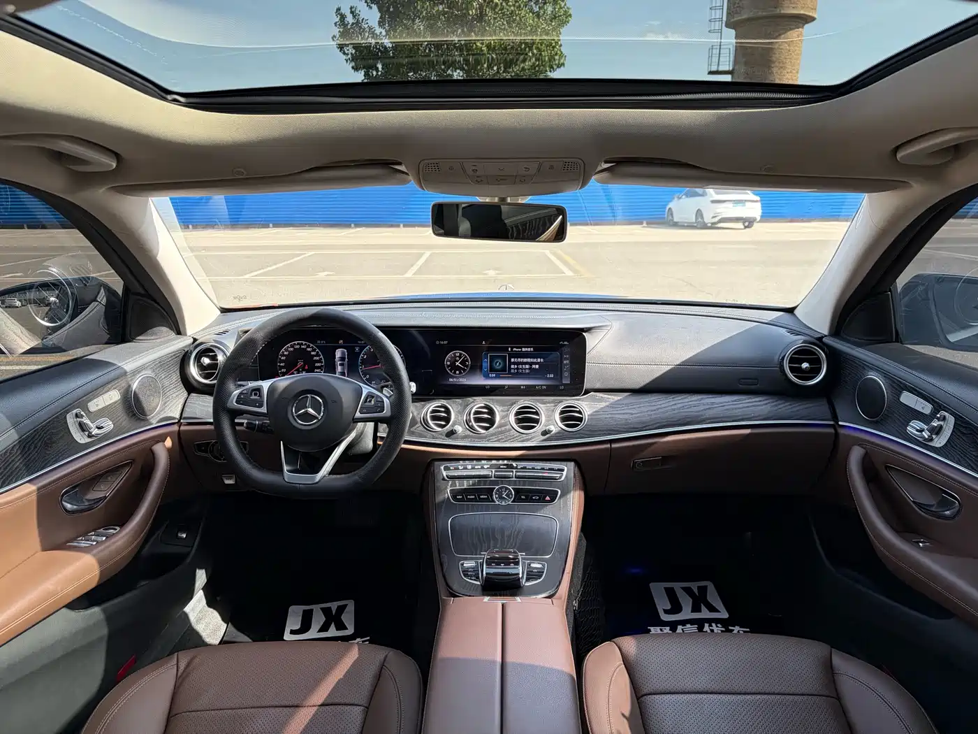 Mercedes-Benz E-Class 2018 E 300 L Sport Fashion фото 6