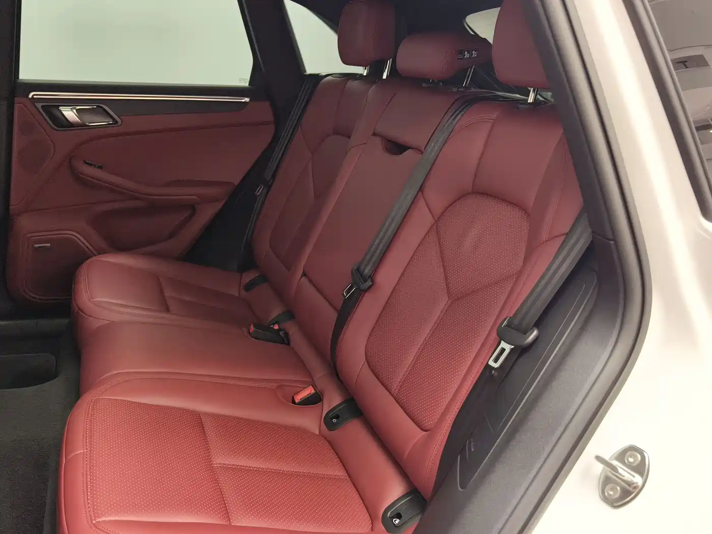 Porsche Macan 2024 Macan 2.0T фото 9