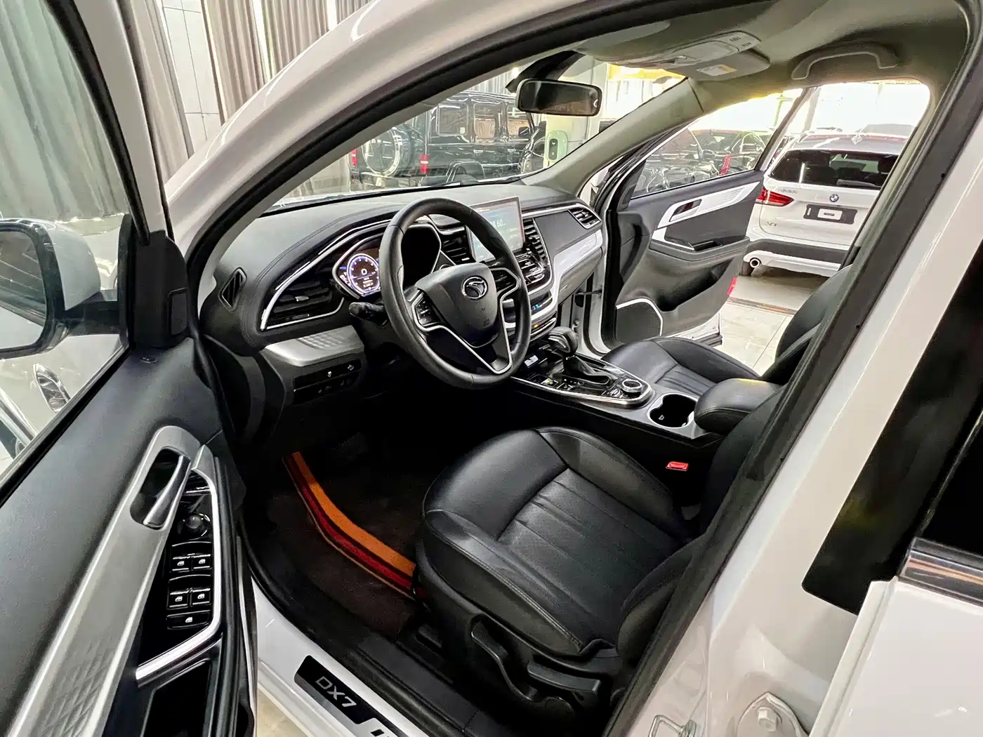 Soueast DX7 2020 2019 1.5T Automatic Smart Connect Fashion Edition China VI