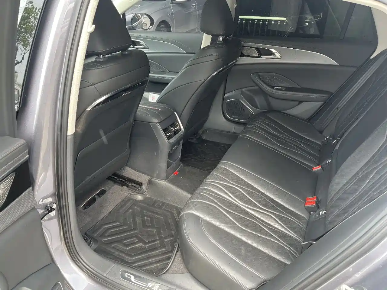 Hongqi H5 2023 2.0T Auto Smart Connect Flagship фото 4