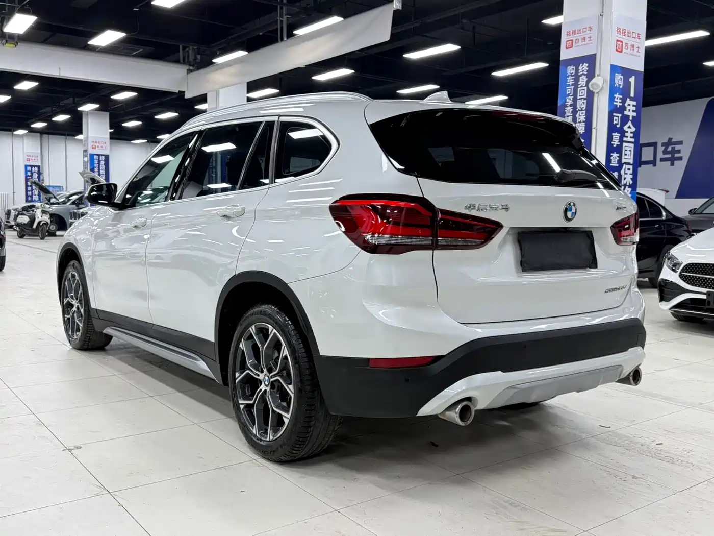 BMW X1 2022 sDrive20Li Premium фото 6