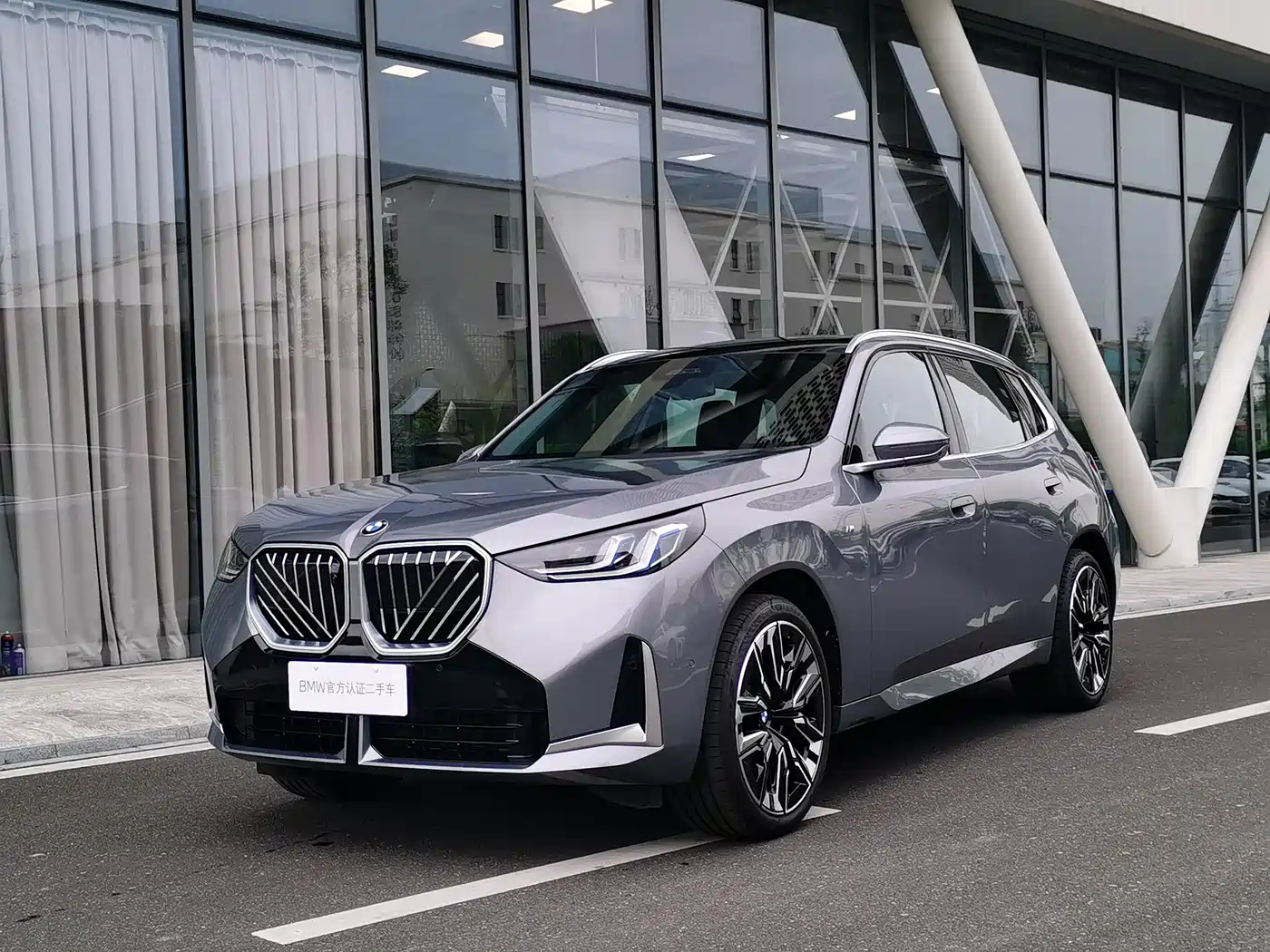 BMW X3 2025 xDrive30L Premium M Sport Package