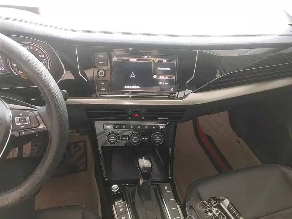 Volkswagen Passat 2019 330TSI Elite Version China VI фото 13