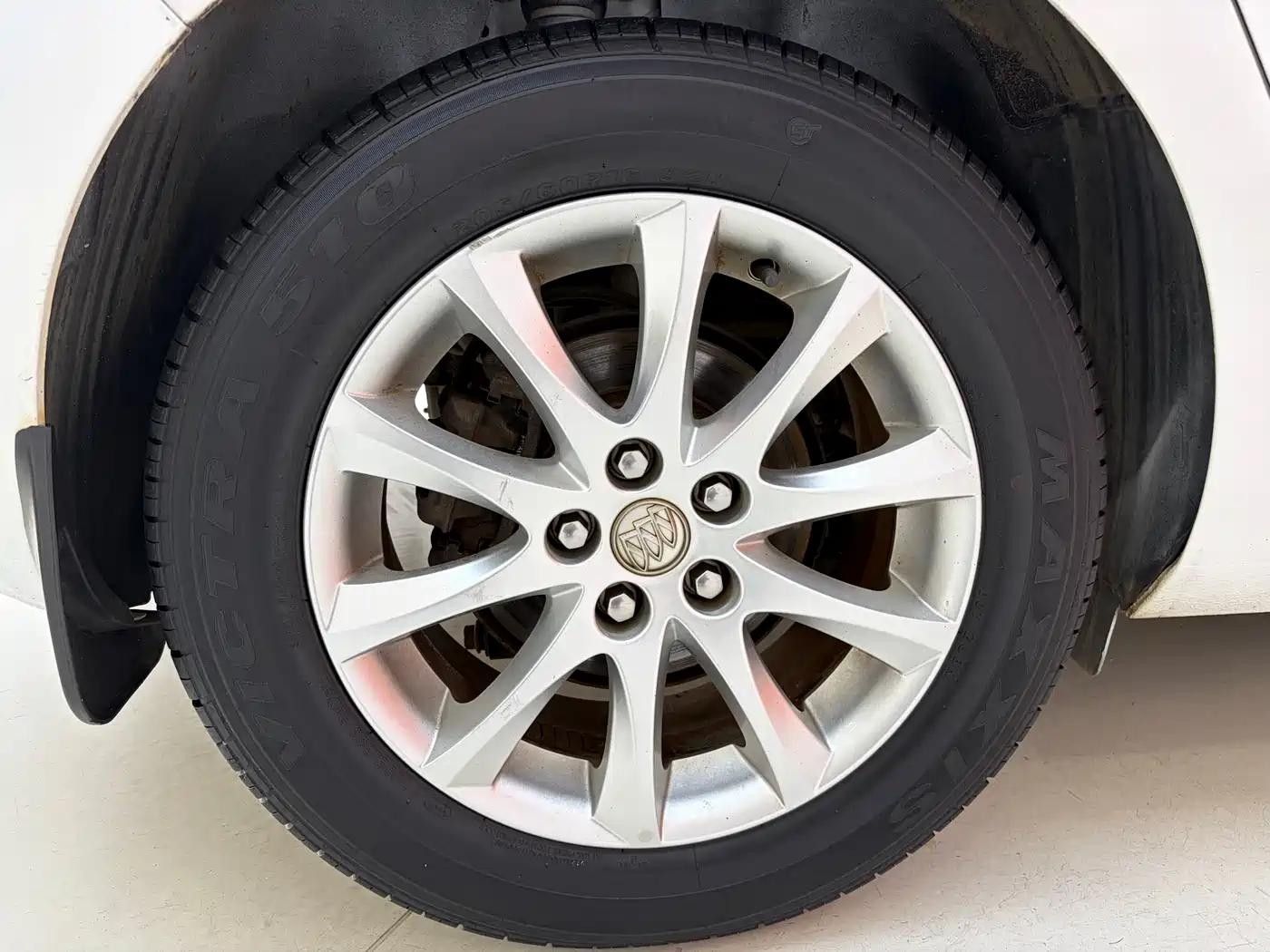 Buick Excelle 2014 XT 1.6L Automatic Fashion фото 22