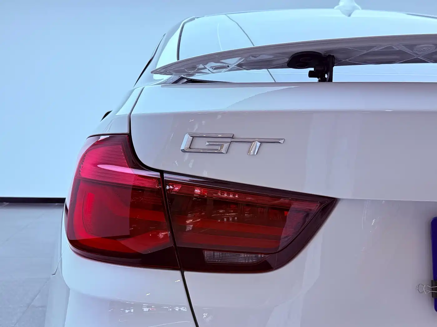 BMW 3 Series GT 2019 320i M Sport Package фото 24