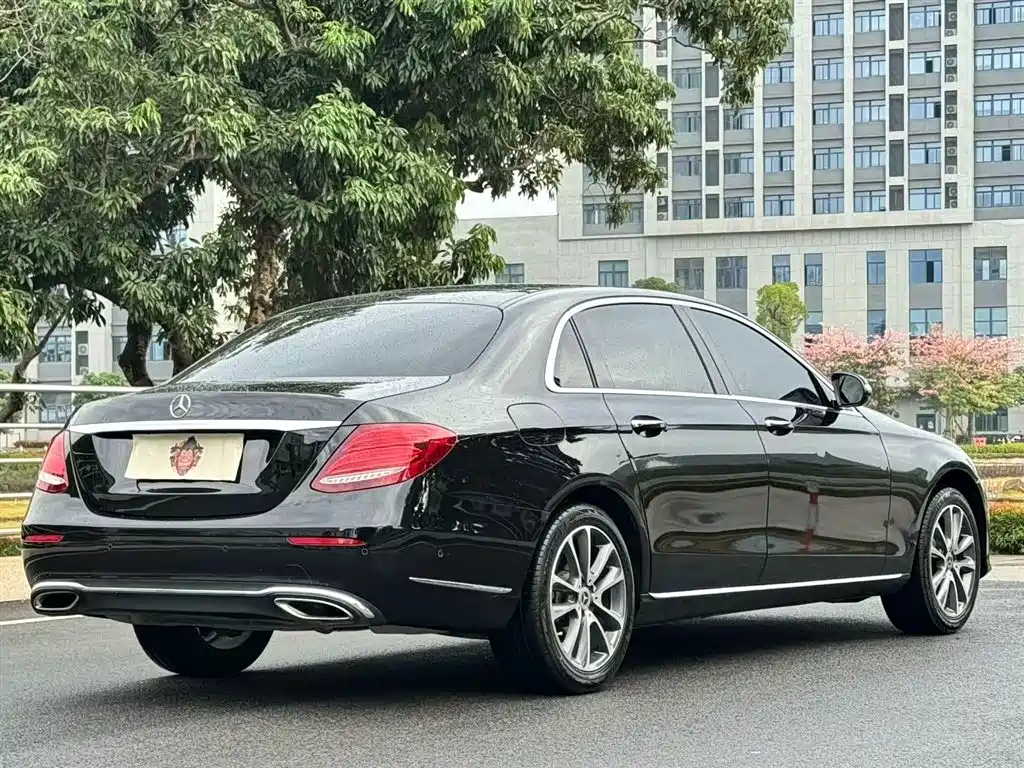 Mercedes-Benz E-Class 2020 Facelift E 260 L Sport фото 8
