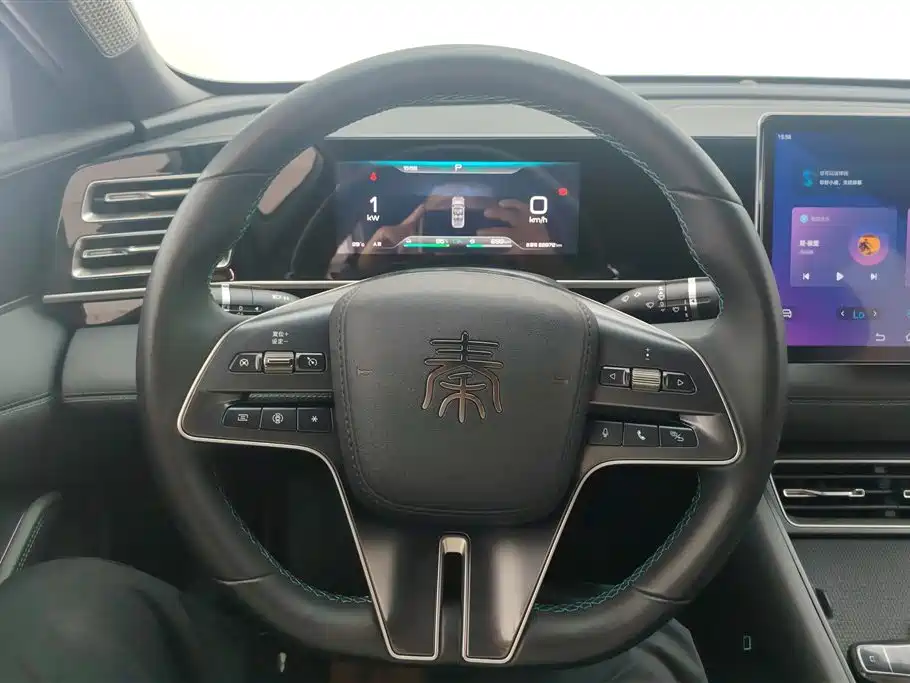 BYD Qin L 2024 DM-i 120KM Leading фото 15