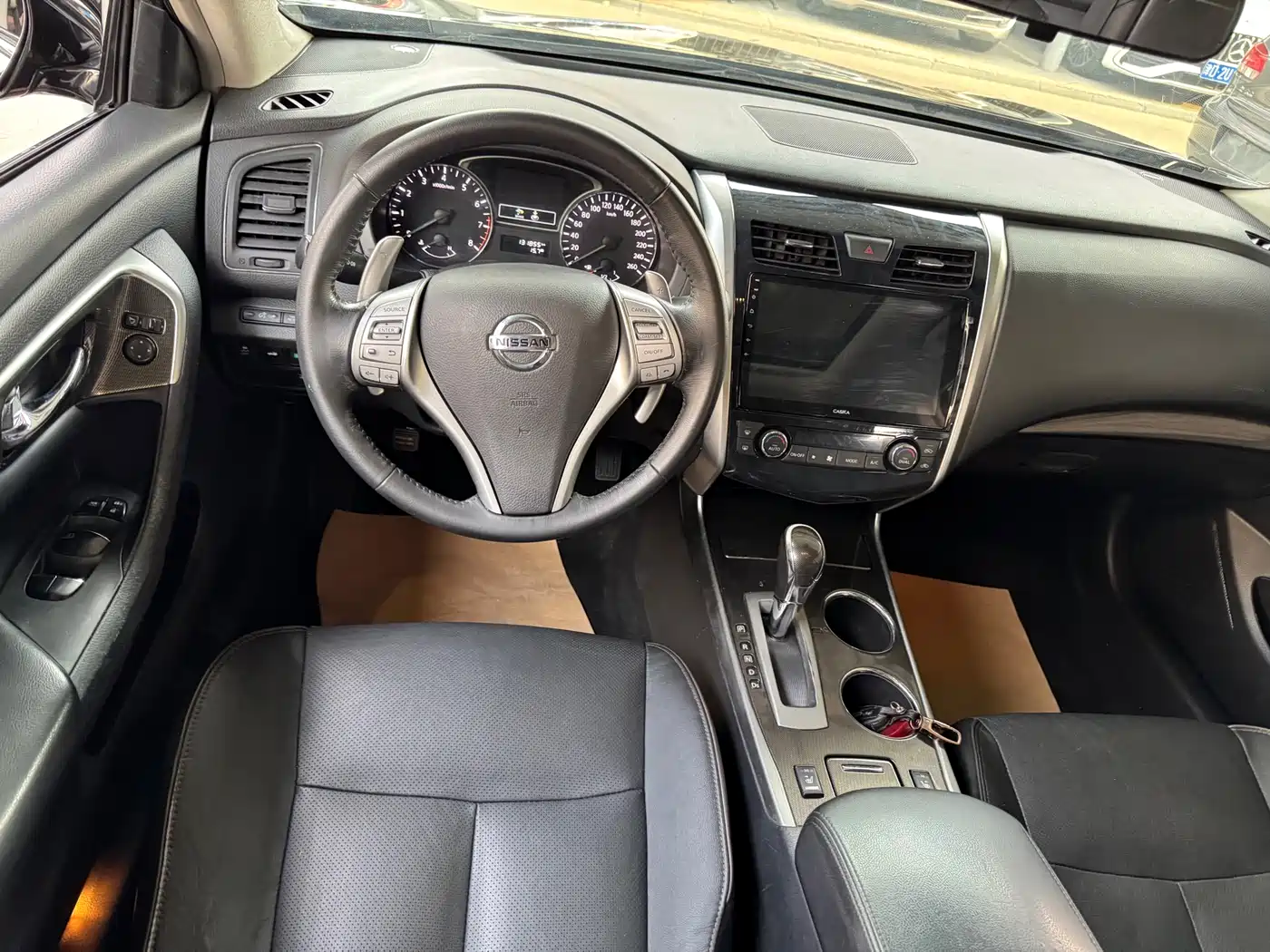 Фото 8 - Nissan Teana
