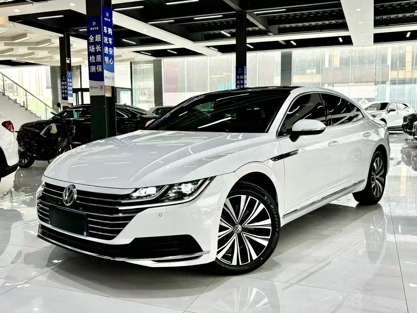 Volkswagen FAW-Volkswagen CC 2020 330TSI Glamour Version China VI