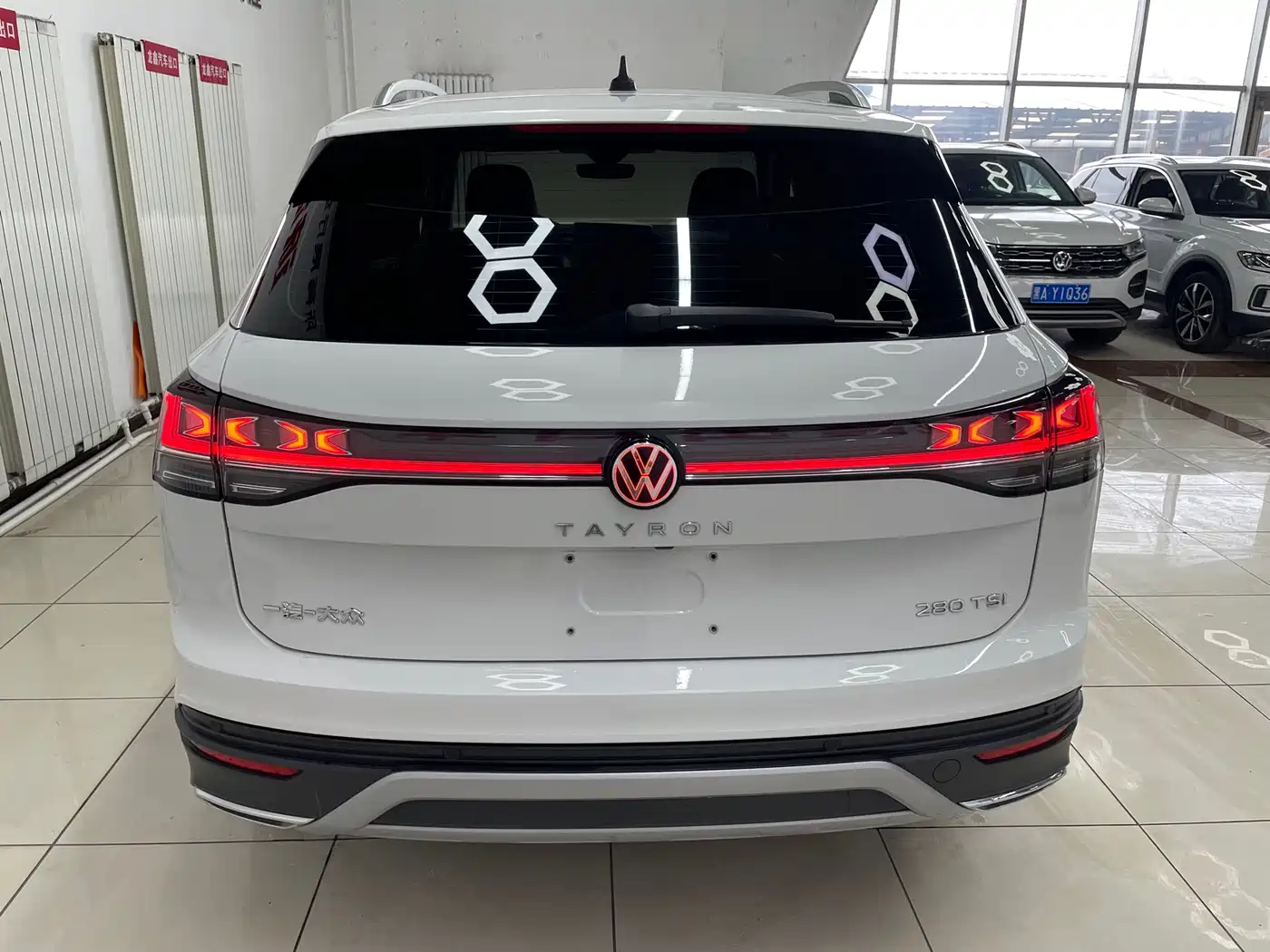 Volkswagen Tayron 2023 280TSI 2WD Luxury Plus Advanced Edition фото 5