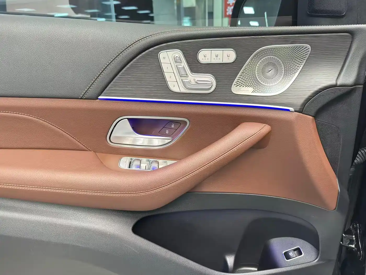 Mercedes-Benz GLS 2024 GLS 450 4MATIC Fashion Edition фото 10