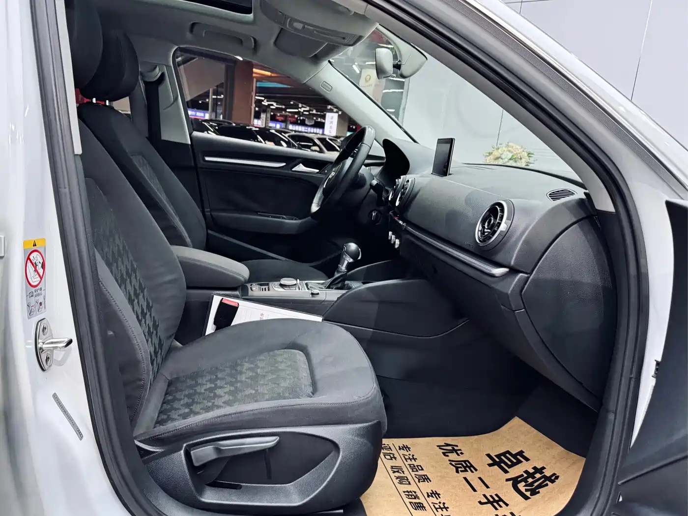 Audi A3 2014 Sportback 35 TFSI Automatic Fashion фото 16
