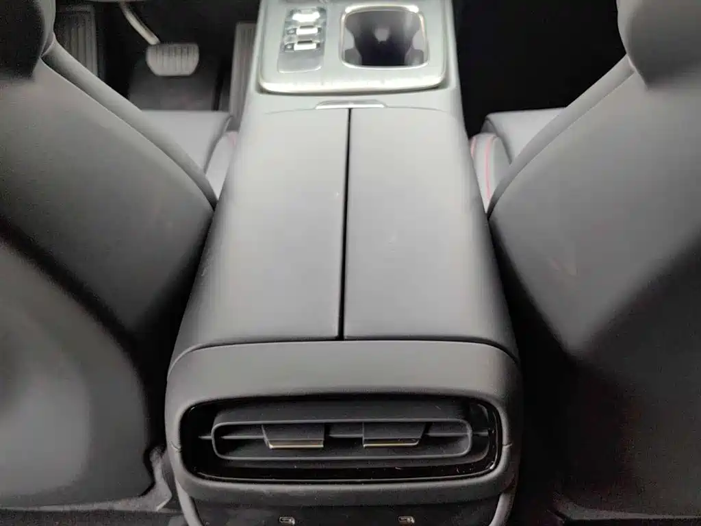 Xiaomi Auto Xiaomi SU7 2024 RWD Long Range Intelligent Driving Edition фото 12