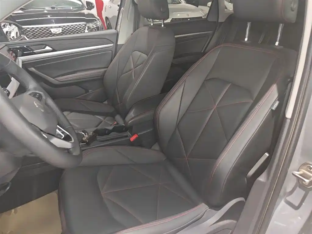 Volkswagen Lavida 2023 300TSI DSG Starlight Eternal Comfort Edition фото 15