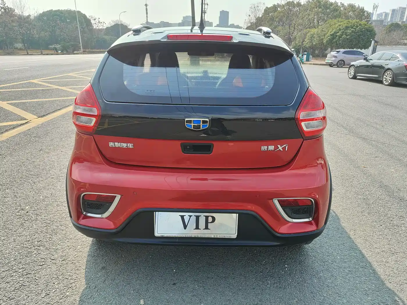 Geely Yuanjing X1 2018 2017 1.3L Auto Player Edition