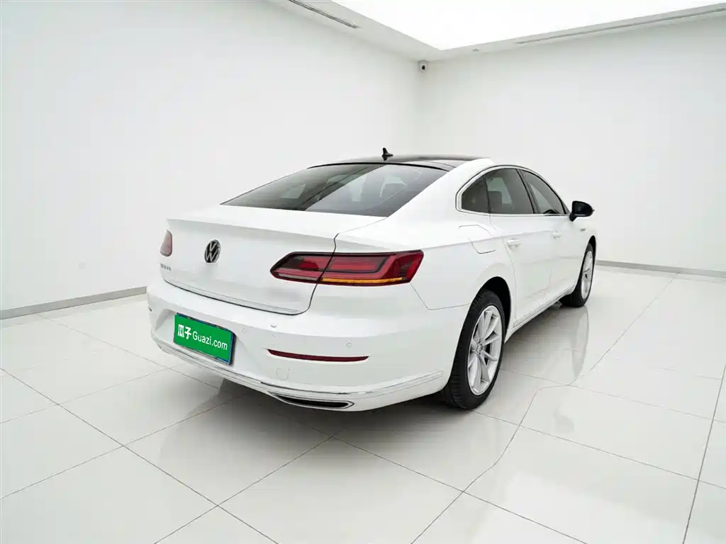 Volkswagen FAW-Volkswagen CC 2019 330TSI Elegance Edition China VI фото 7
