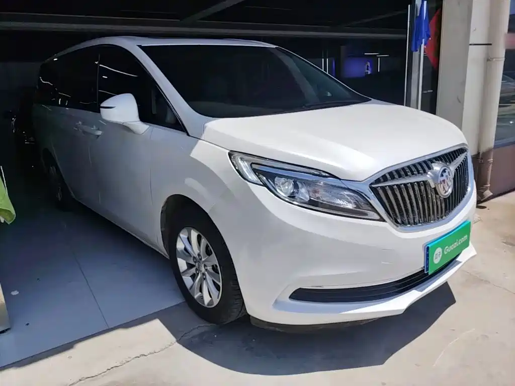 Buick GL8 2018 ES 28T Comfort Type China VI фото 4