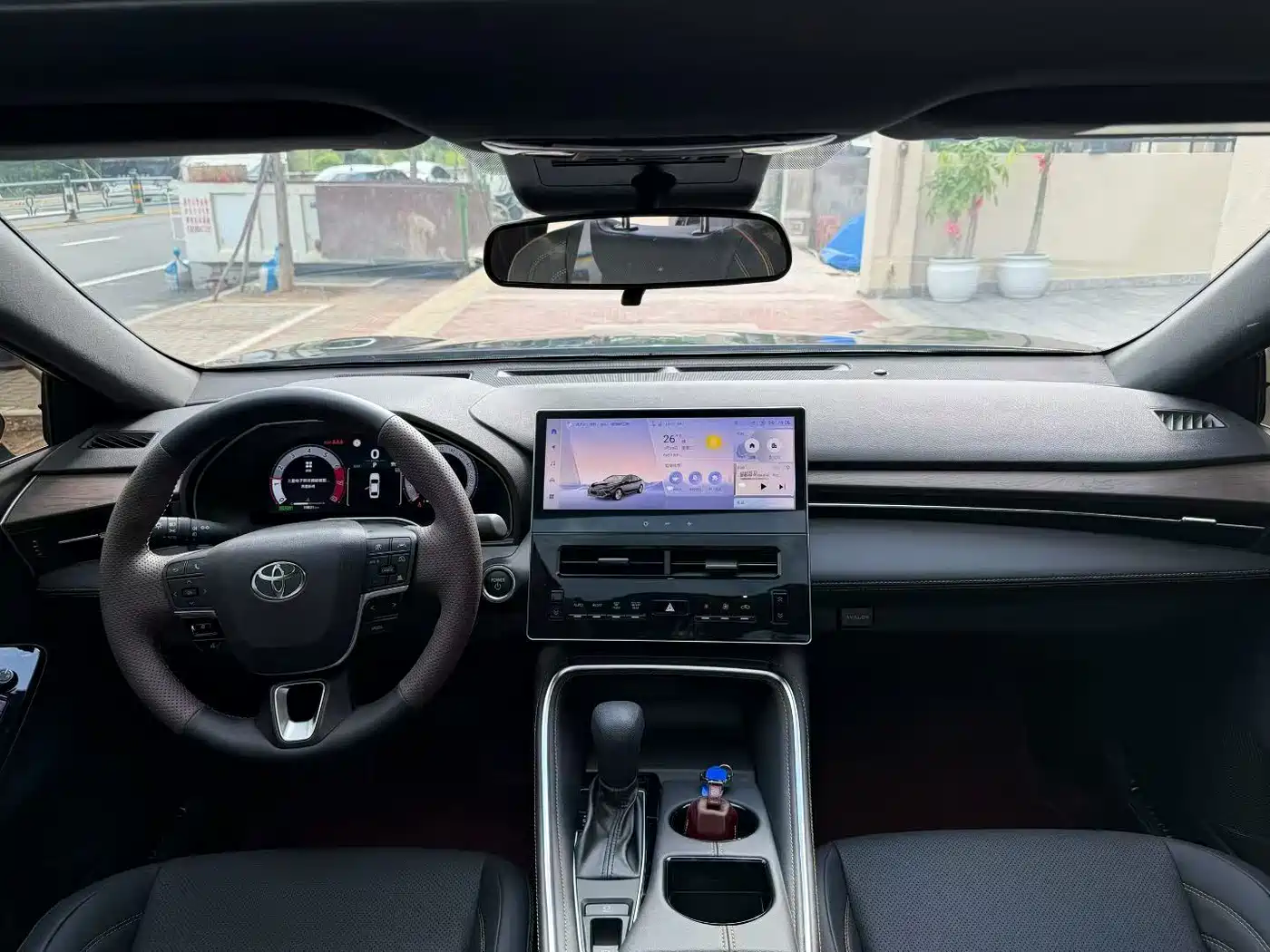 Toyota Avalon 2024 Hybrid 2.0L Luxury Edition фото 5