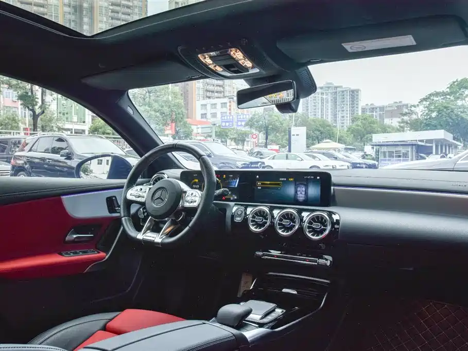 Mercedes-Benz A-Class AMG 2023 Model Year AMG A 35 L 4MATIC фото 18