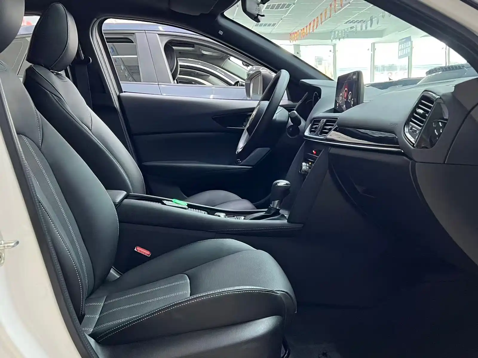 Фото 17 - Mazda CX-4