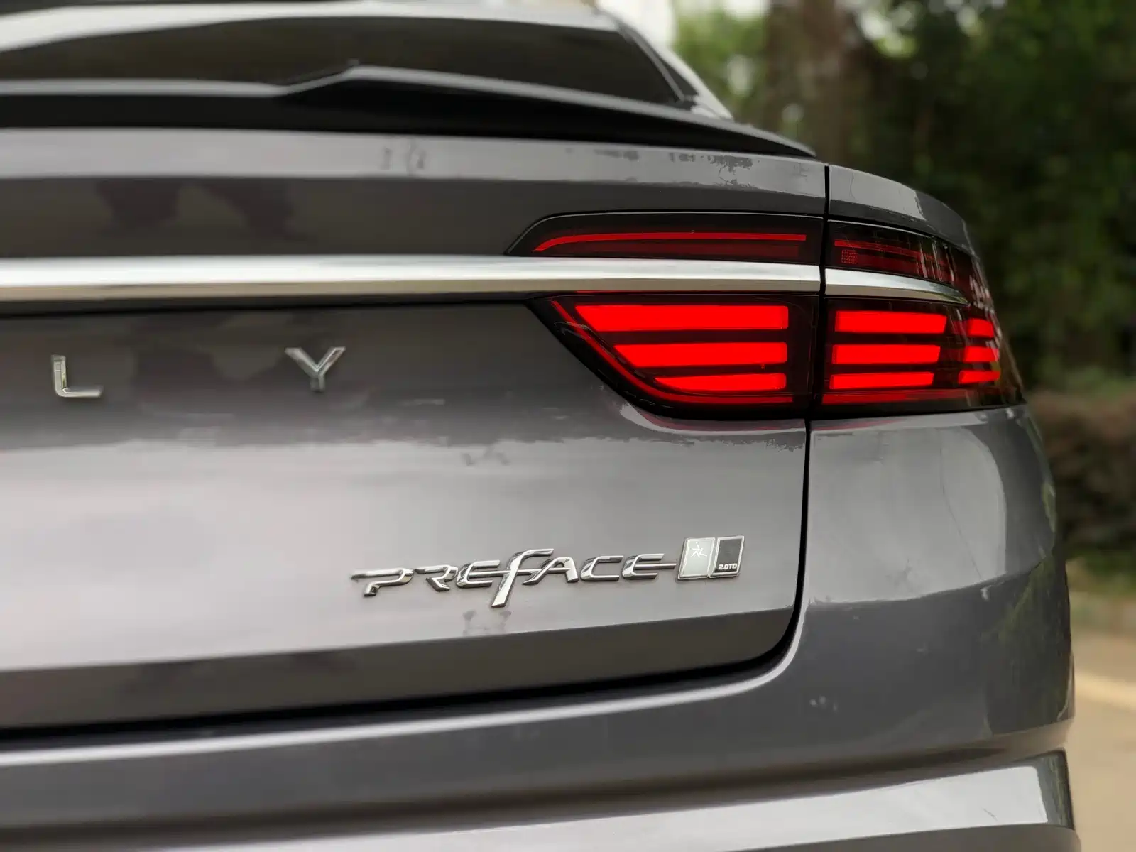 Фото 33 - Geely Preface