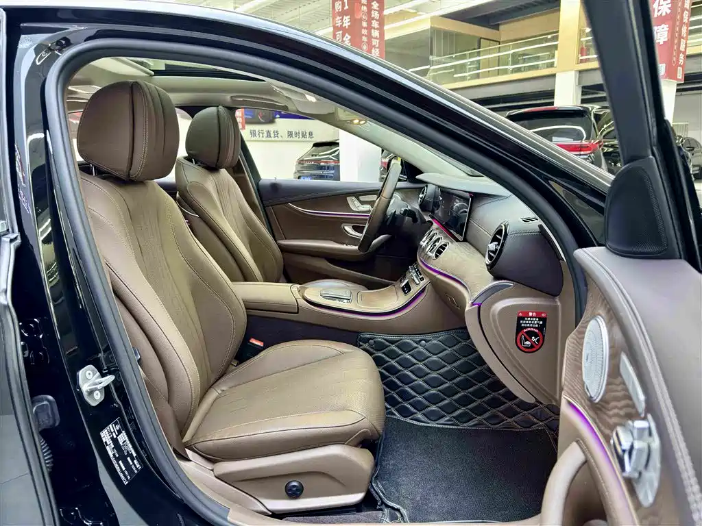 Mercedes-Benz E-Class 2020 E 300 L Fashion фото 5