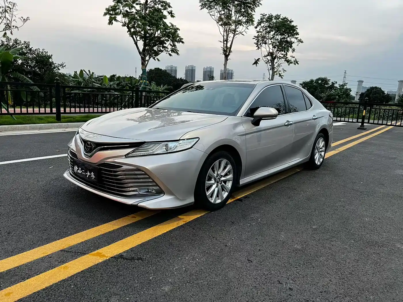 Toyota Camry 2018 2.0G Luxury Edition