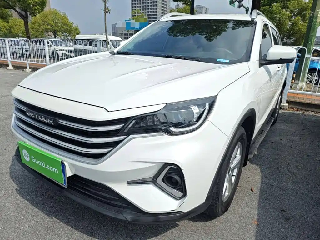 Jetour X70M 2022 2021 1.5T Manual Urban Partner 7-seater