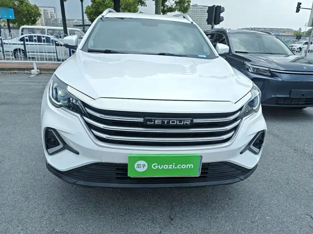 Jetour X70M 2022 2021 1.5T Manual Urban Partner 7-seater