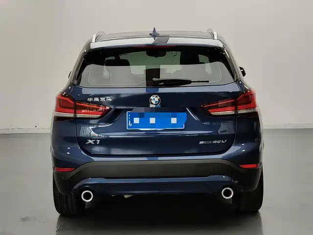 BMW X1 2020 sDrive20Li Fashion Model — фото 5