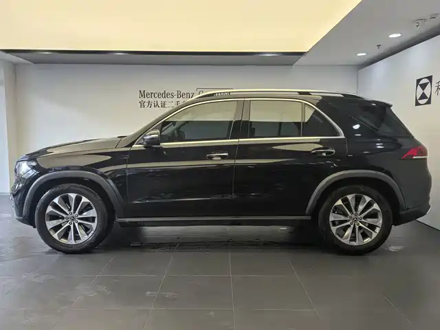 Mercedes-Benz GLE 2022 GLE 350 4MATIC Fashion — фото 3