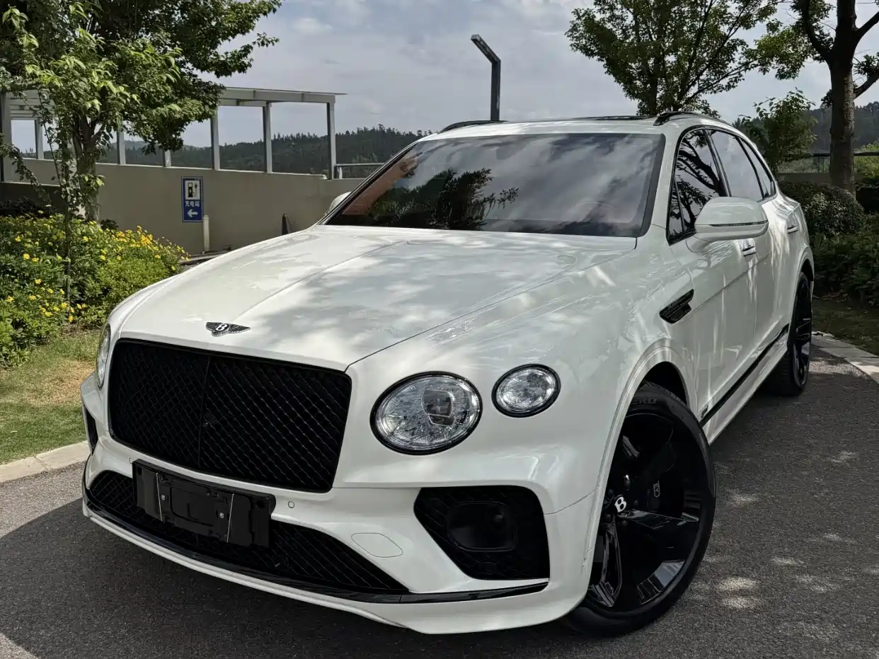 Bentley Bentayga 2022 — пригон из Китая