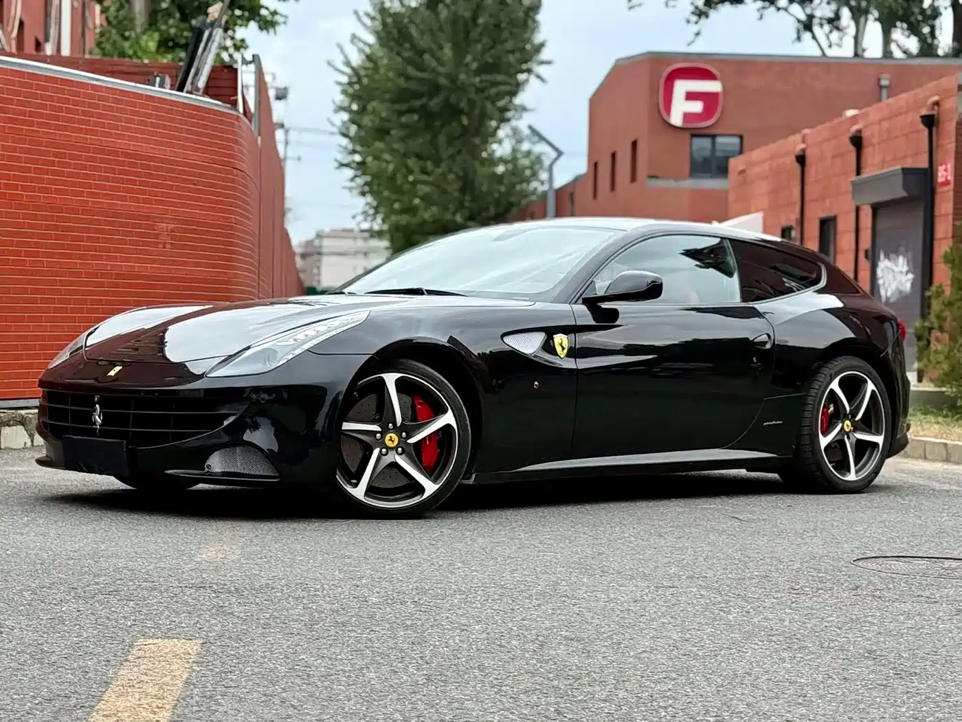Ferrari FF 2013 2012 6.3L V12