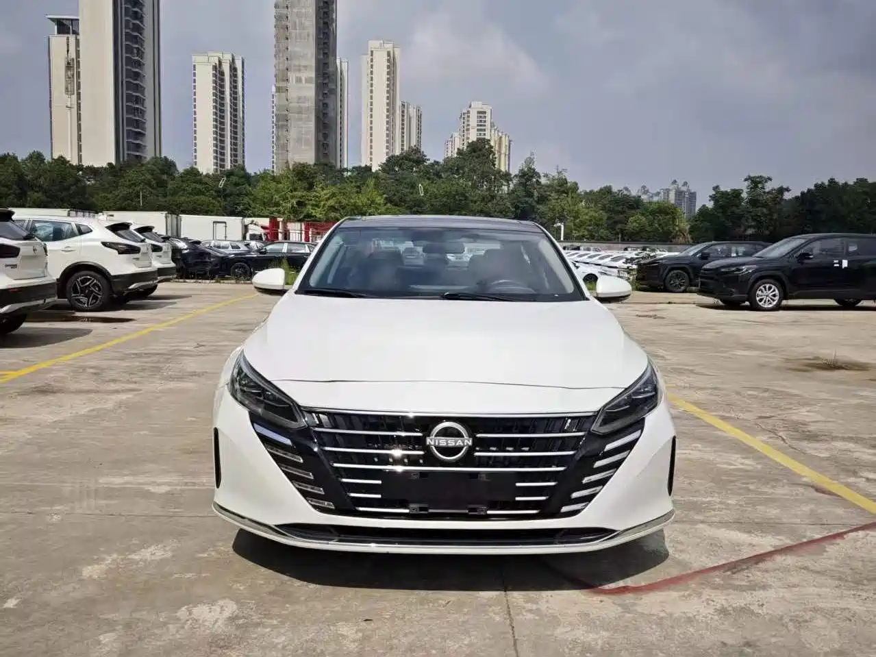 Фото 2 - Nissan Teana