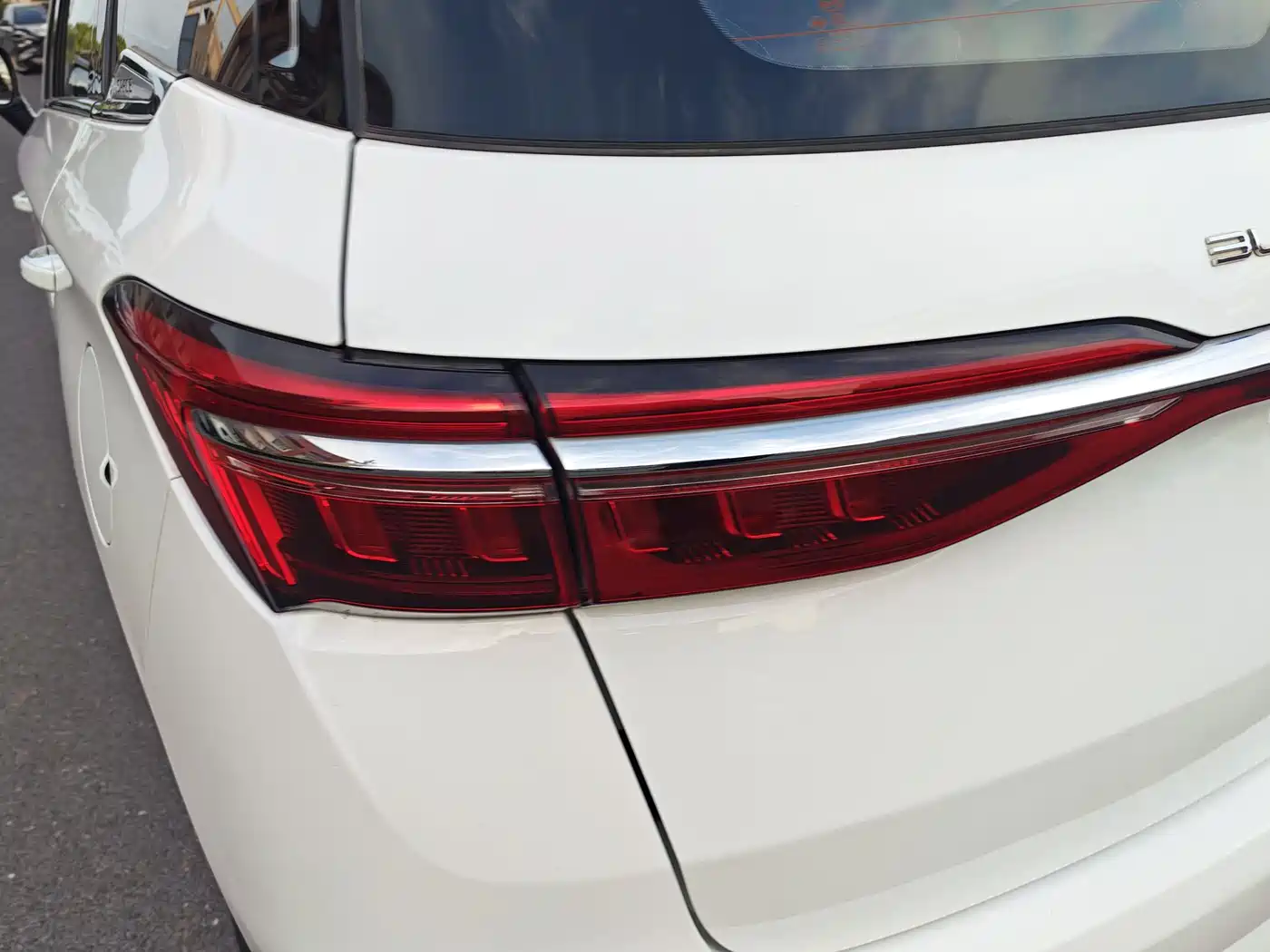 BYD Song MAX 2021 Upgrade 1.5T Automatic Luxury Edition 6-Seater фото 14