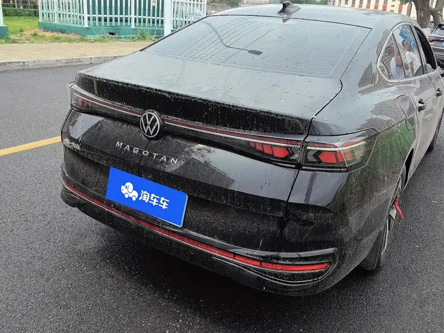 Volkswagen Magotan 2024 300TSI DSG Premium Edition (Eye-catching Package) фото 3