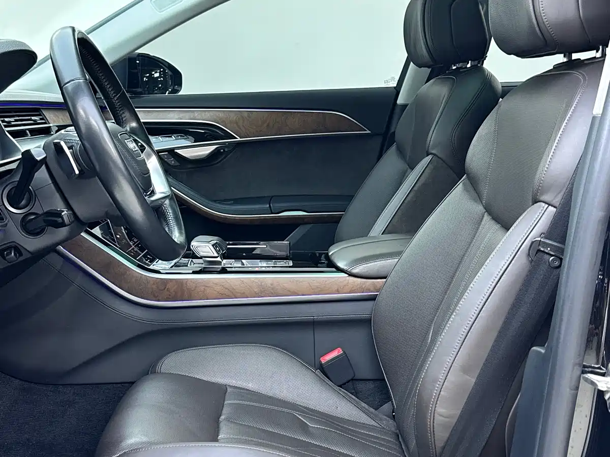 Audi A8 2019 Plus A8L 50 TFSI quattro Luxury фото 6